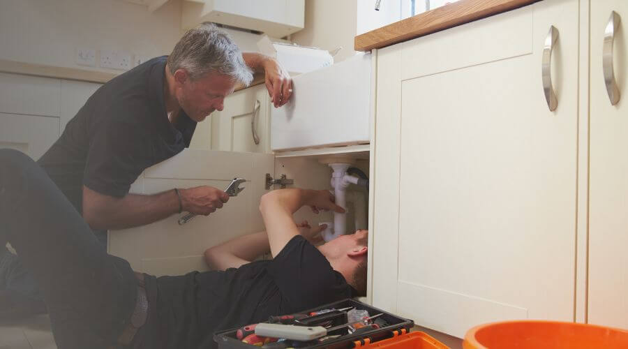 Ceiling Pipe Leak Fix in Barbeau, MI